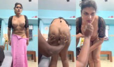 Hot Telugu Bhabhi Shwos Nude Body